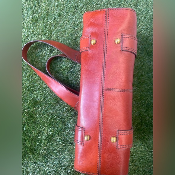 2 for 1 | Maxx New York | Brown | Genuine Leather | Purse | Handbags - Picture 4 of 16